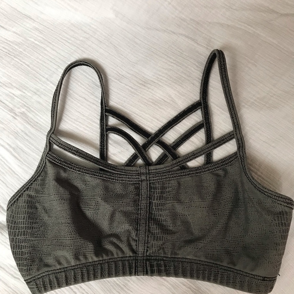 Onzie Bound yoga bra